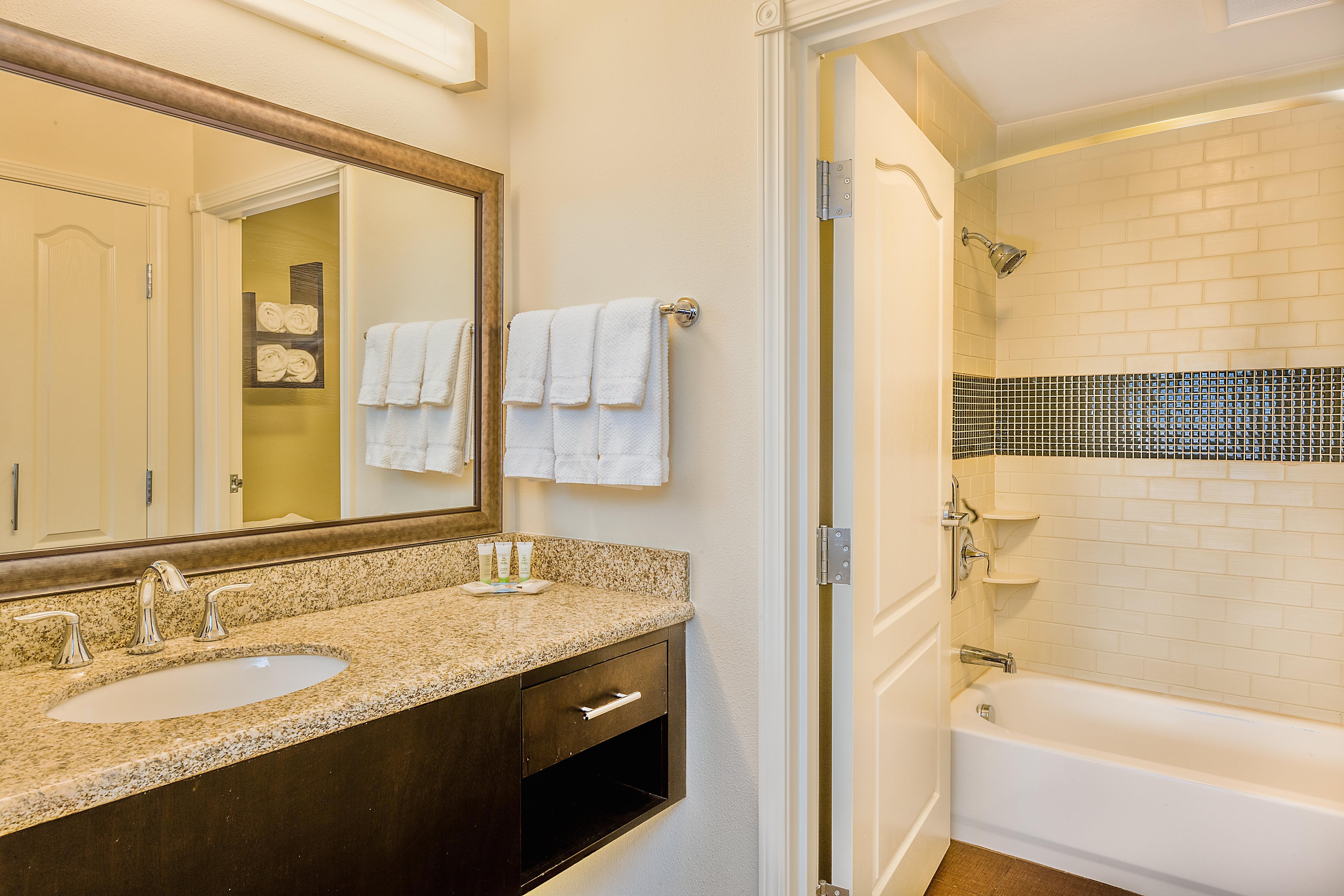 Staybridge Suites Bismarck By Ihg Екстер'єр фото