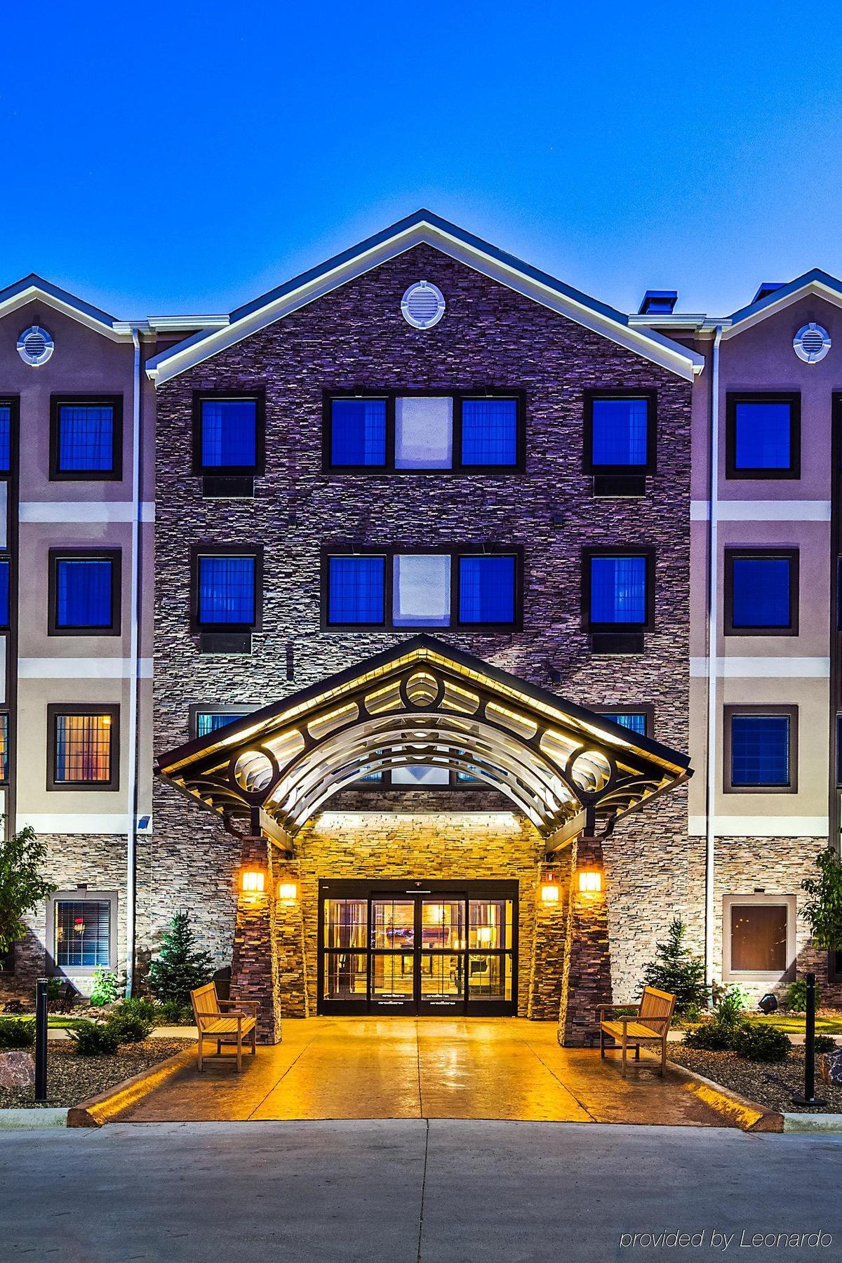 Staybridge Suites Bismarck By Ihg Екстер'єр фото